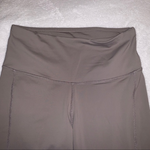 Cheri Fit Leggings - Picture 6 of 6